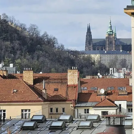 Lejlighed Luxurious Near The Center - Entire Unit Prag