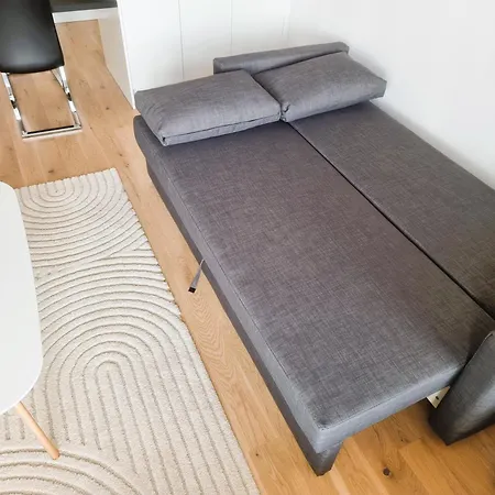 Lejlighed Luxurious Near The Center - Entire Unit *